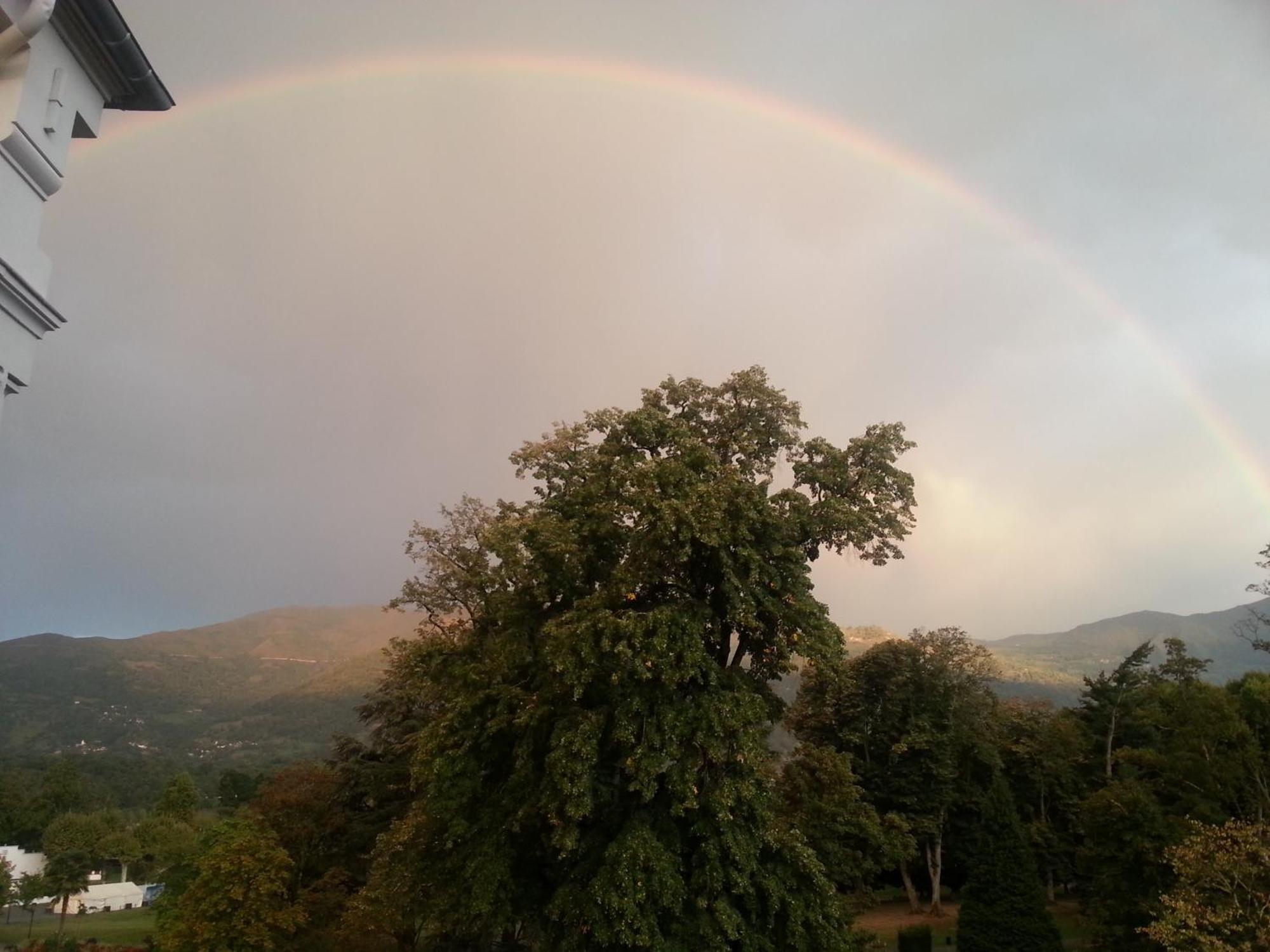 Le Balcon Du Parc, Entre Lourdes Et Gavarnie Argelès-Gazost Eksteriør bilde